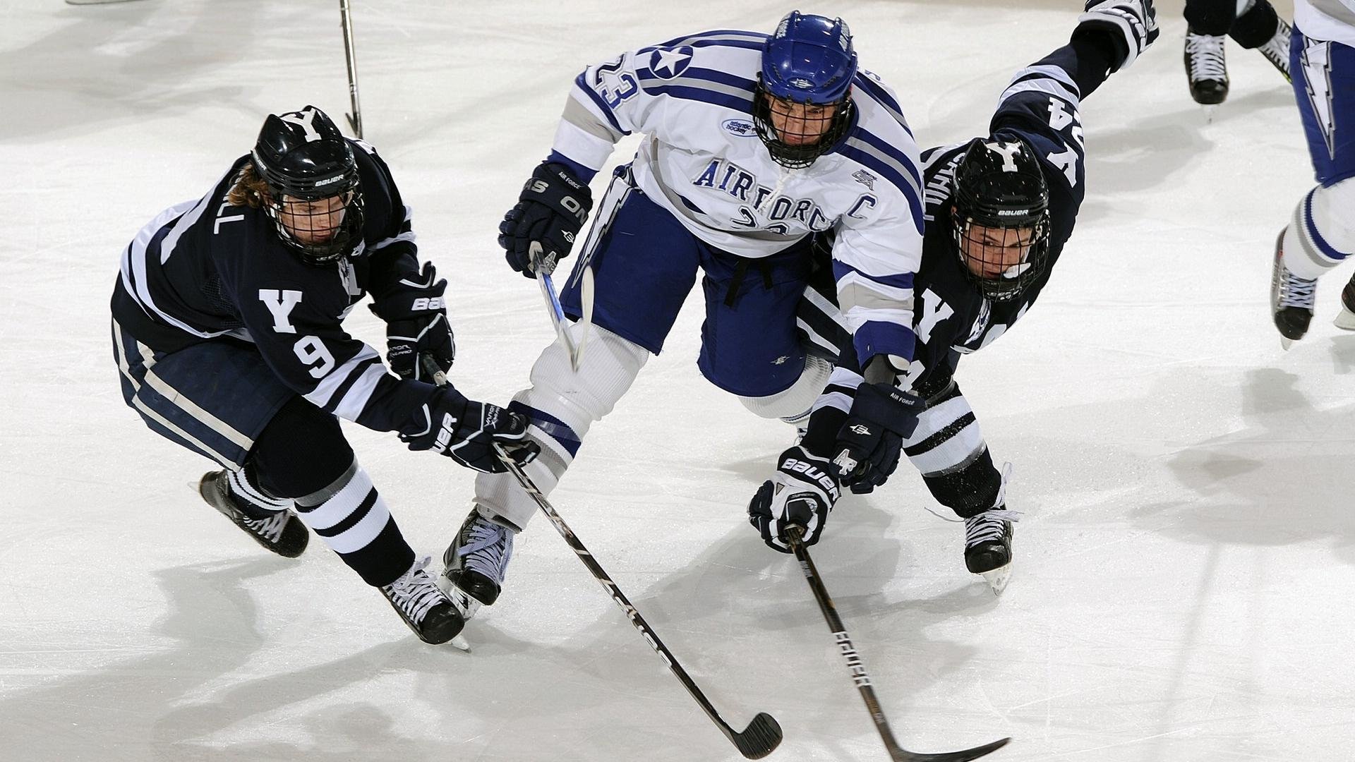 克罗地亚钢铁防线击溃塞维利亚！库尔图瓦—从门将到关键先生的封神之夜