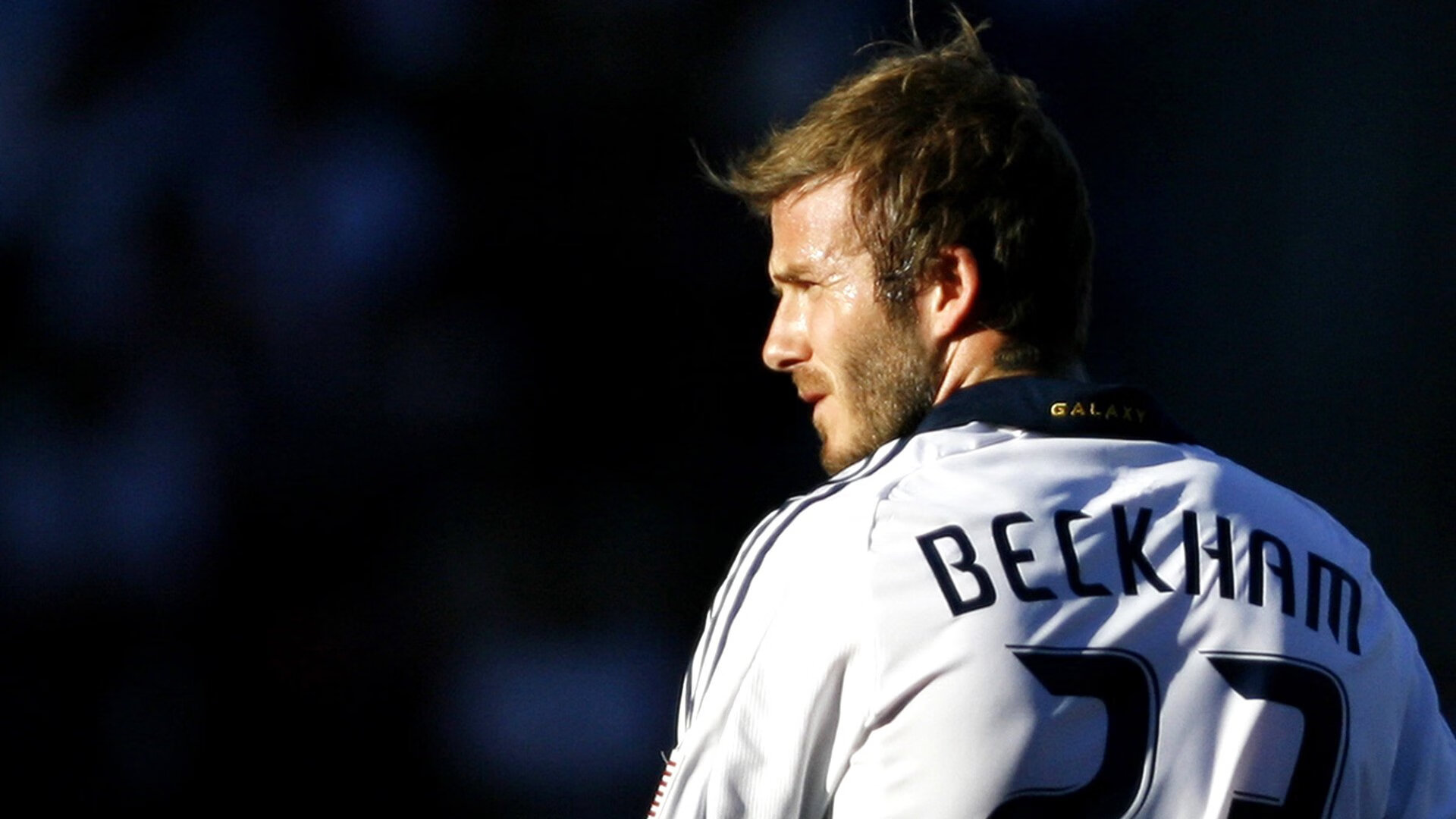 冰岛终结新西兰，拉什福德一锤定音，北欧黑马上演终极屠龙